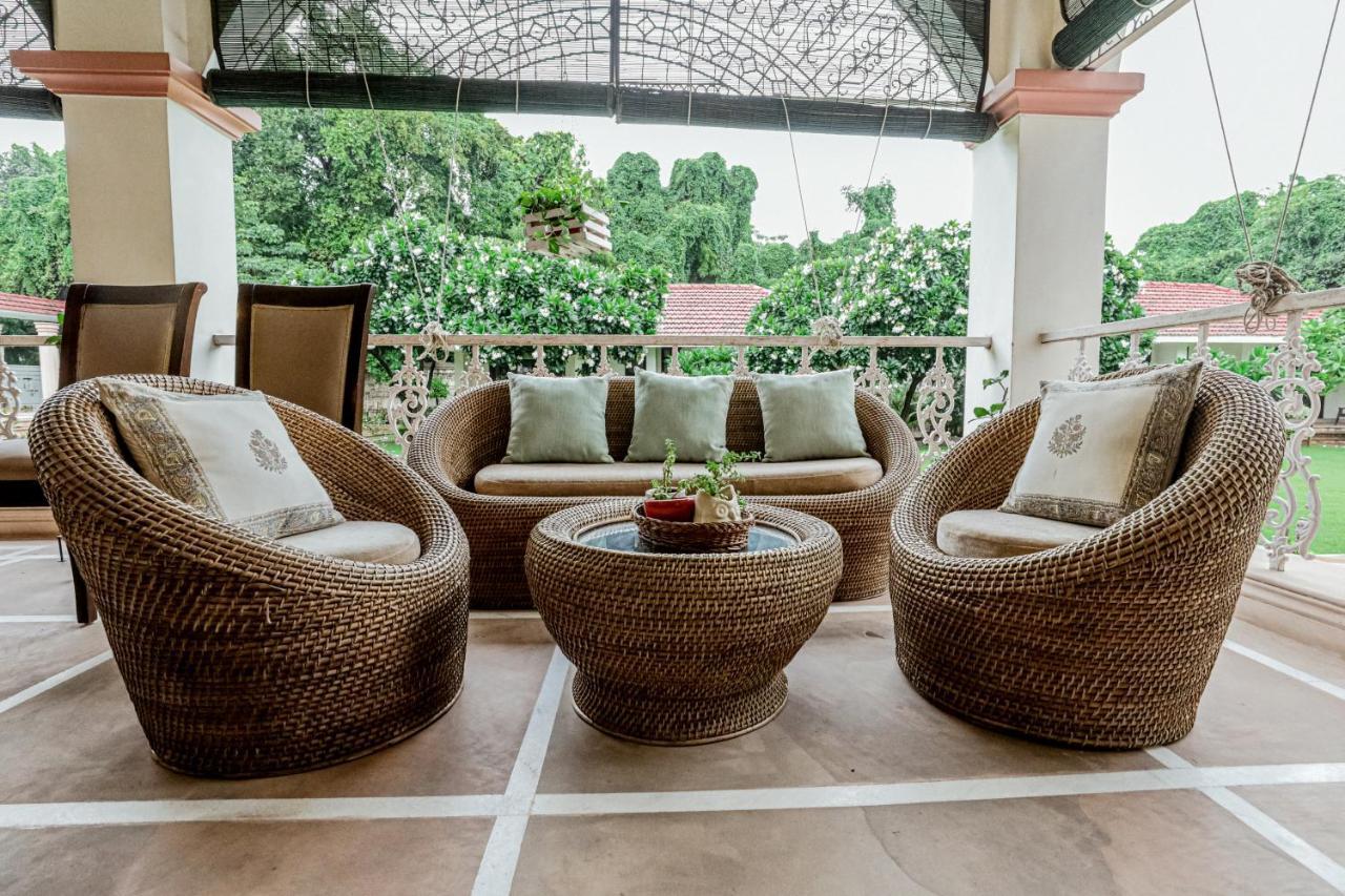 Saptapuri By Royal Orchid Hotels Limited Varanasi Exterior foto