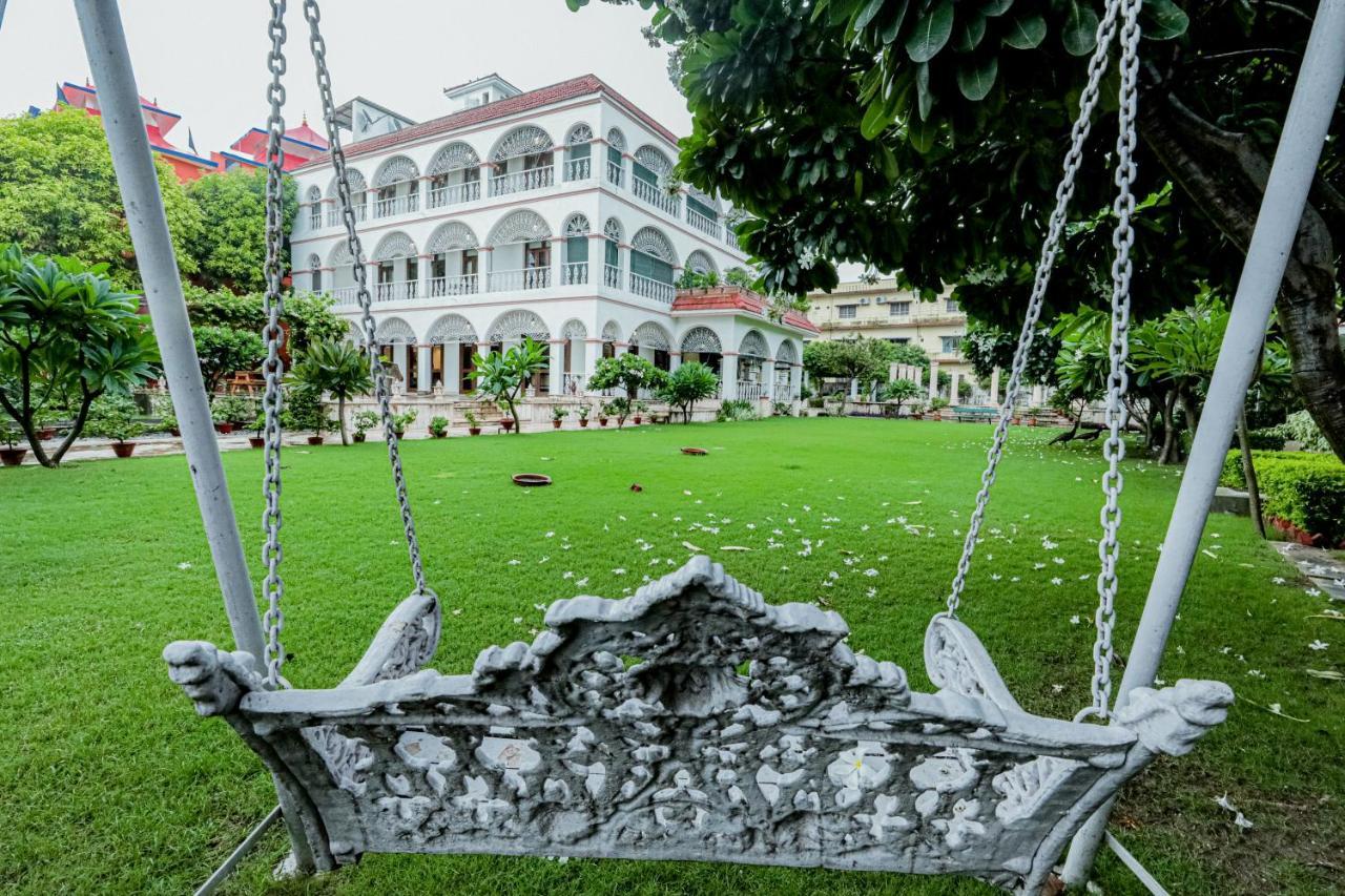 Saptapuri By Royal Orchid Hotels Limited Varanasi Exterior foto